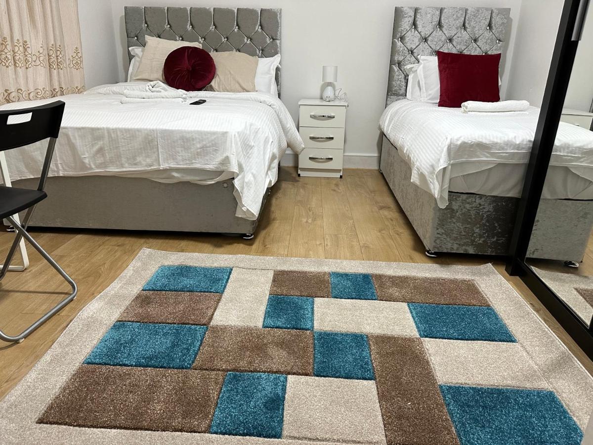 City Lodge Shadwell Лондон Экстерьер фото