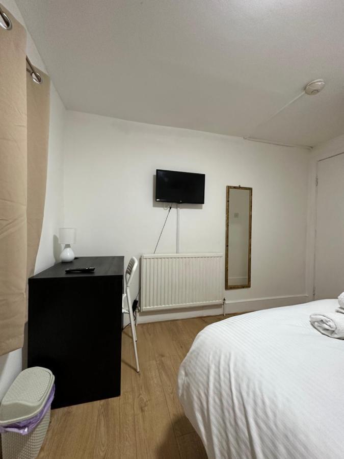 City Lodge Shadwell Лондон Экстерьер фото