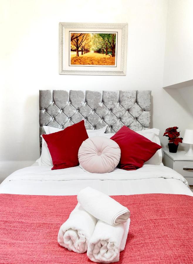 City Lodge Shadwell Лондон Экстерьер фото